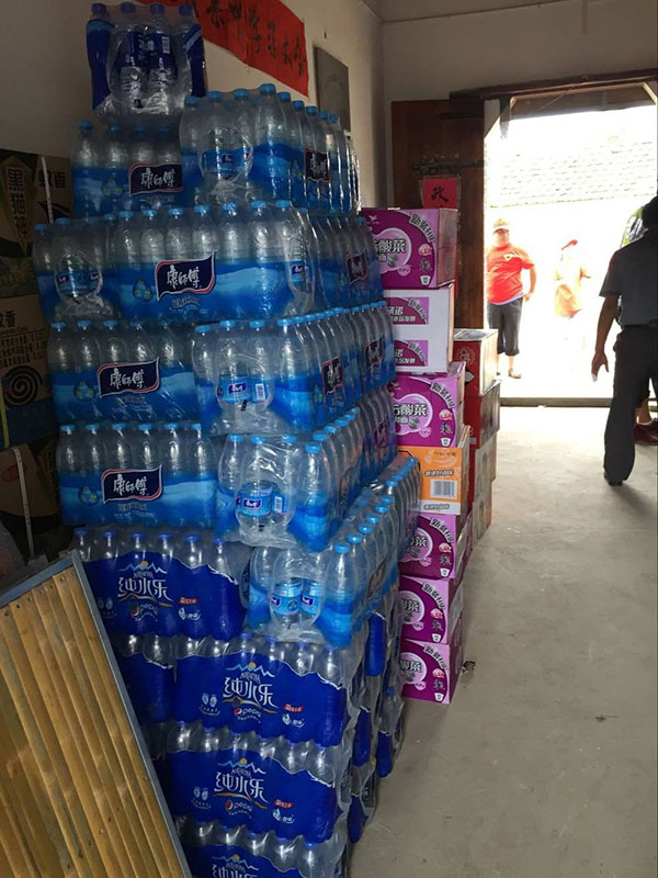 團縣委青年企業(yè)家協(xié)會捐贈物品1 團縣委青年企業(yè)家協(xié)會捐贈物品1