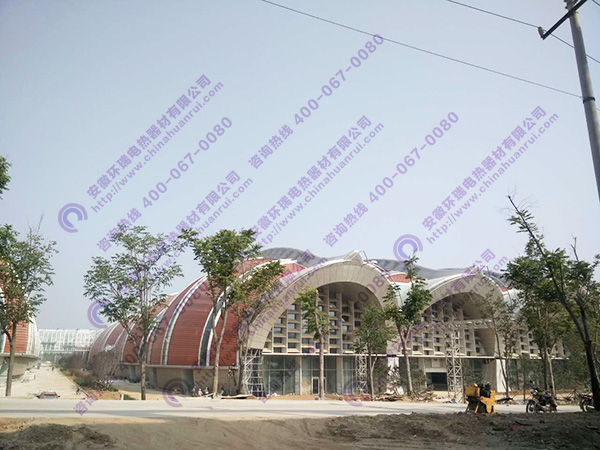 張?jiān)Ｆ咸丫乒I(yè)園管道電伴熱保溫